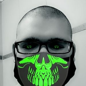 Meet your Posher, Zachary